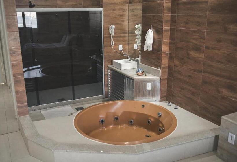 سوییت لوکس, Plage