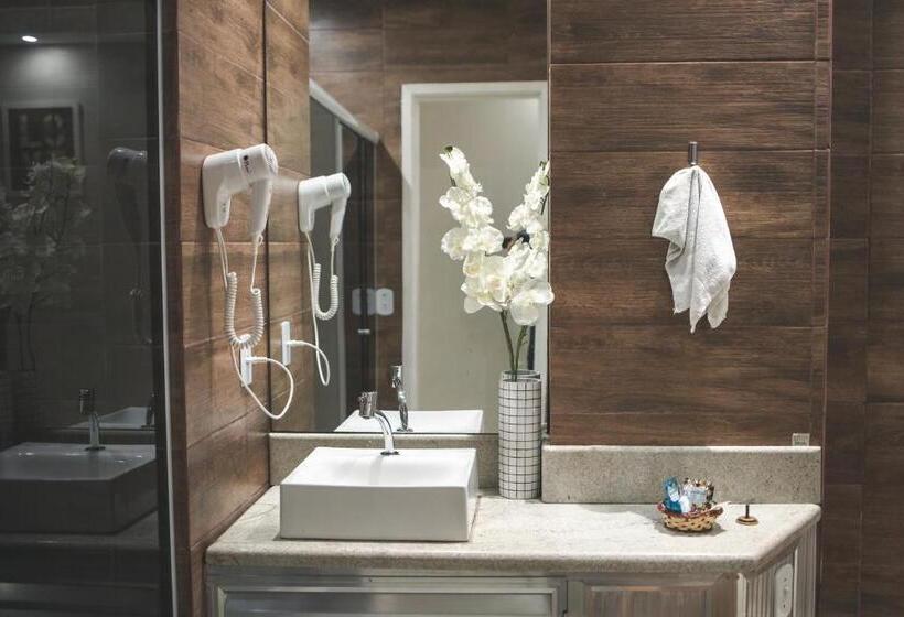 سوییت لوکس, Plage