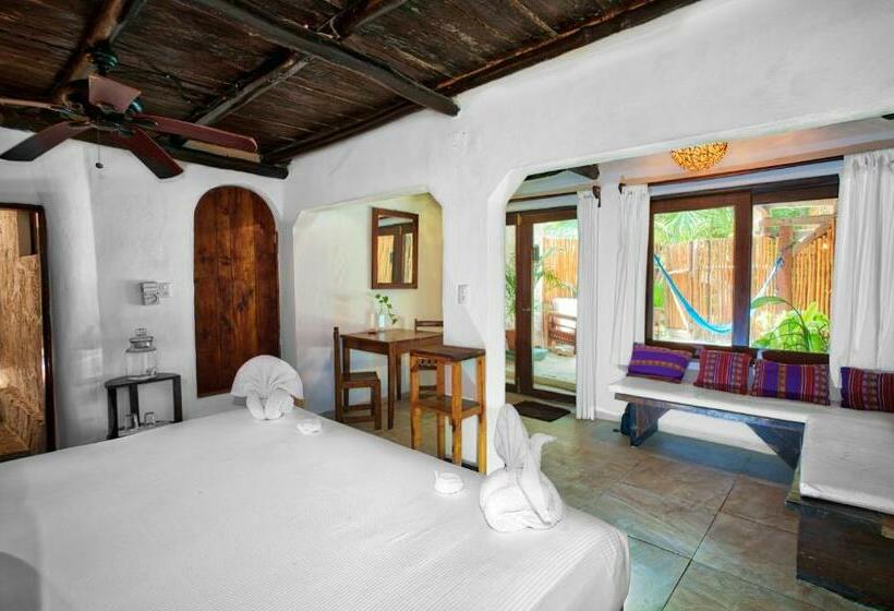 اتاق استاندارد با تخت بزرگ, Playa Canek Beachfront Eco