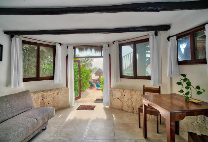 سوییت, Playa Canek Beachfront Eco