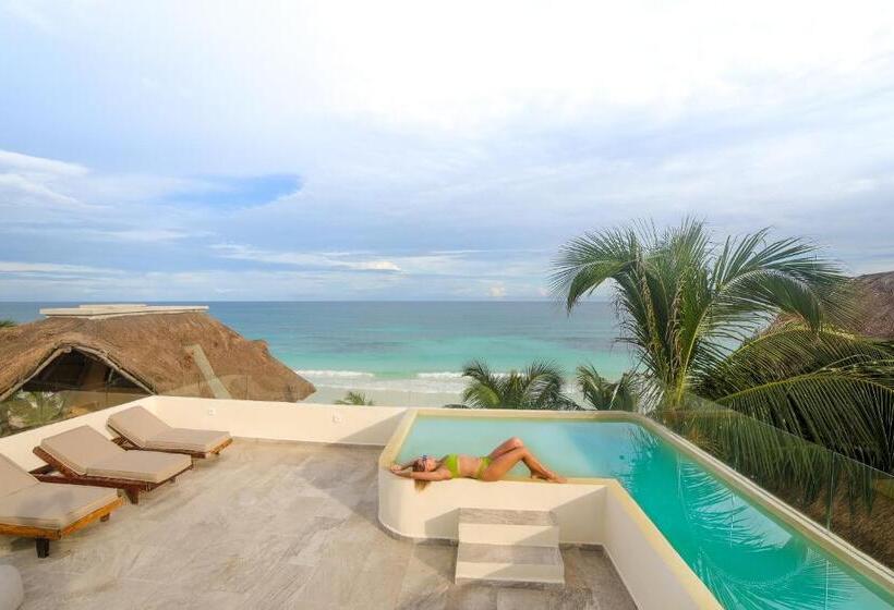 1 Bedroom Penthouse Apartment, Playa Canek Beachfront Eco