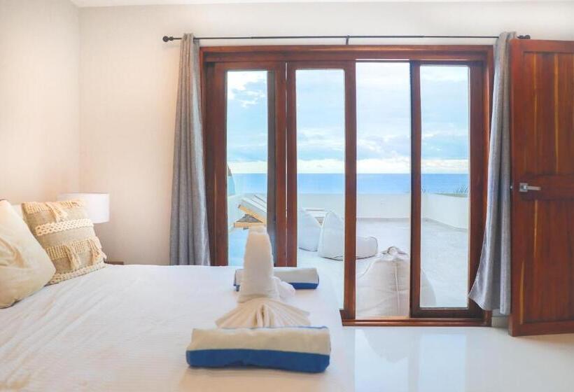 1 Bedroom Penthouse Apartment, Playa Canek Beachfront Eco