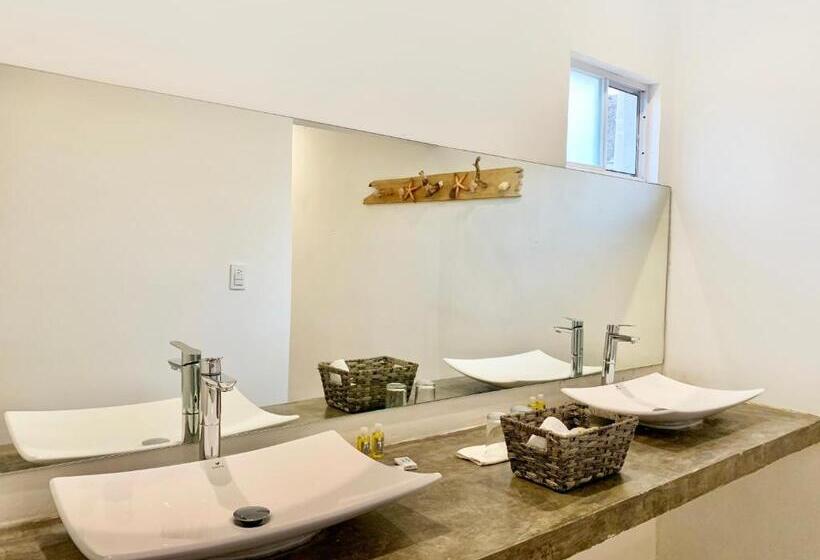 1 Bedroom Penthouse Apartment, Playa Canek Beachfront Eco