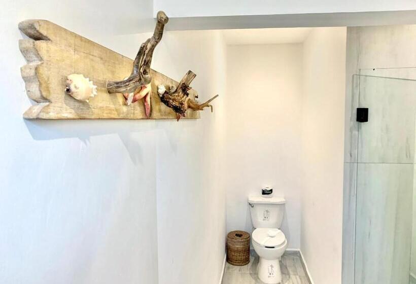 1 Bedroom Penthouse Apartment, Playa Canek Beachfront Eco