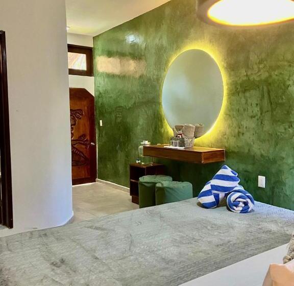 اتاق استاندارد با تخت بزرگ, Playa Canek Beachfront Eco