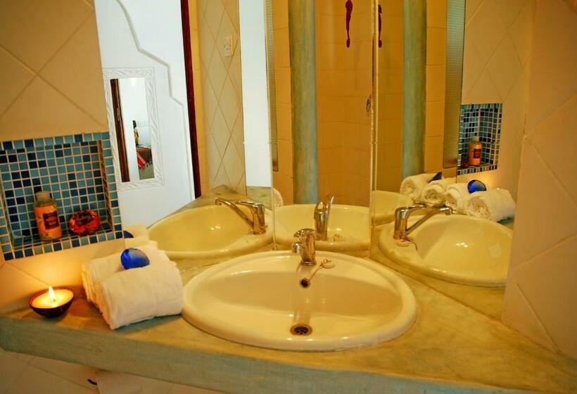 اتاق استاندارد, Slipway Tanzania