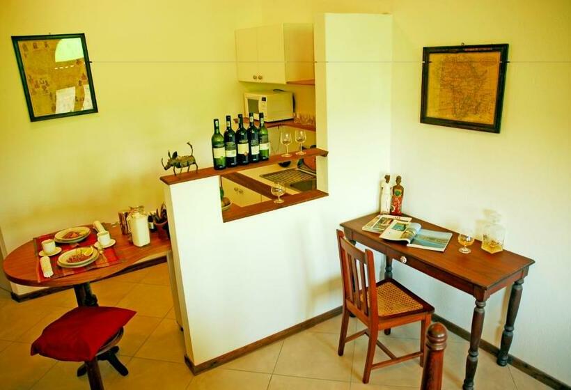 اتاق استاندارد, Slipway Tanzania