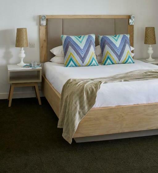 اتاق اجرایی, Slipway Tanzania