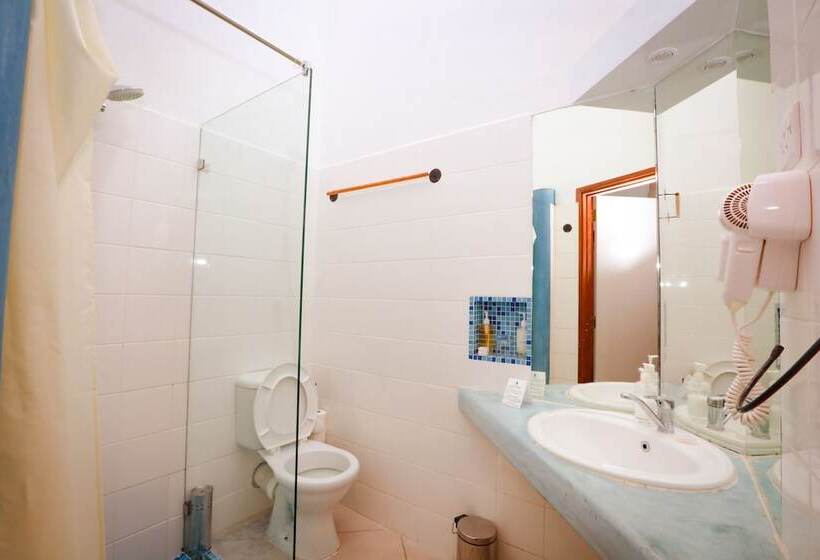 اتاق استاندارد, Slipway Tanzania