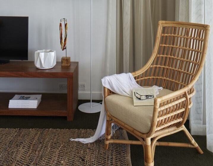 سوییت اجرایی, Slipway Tanzania