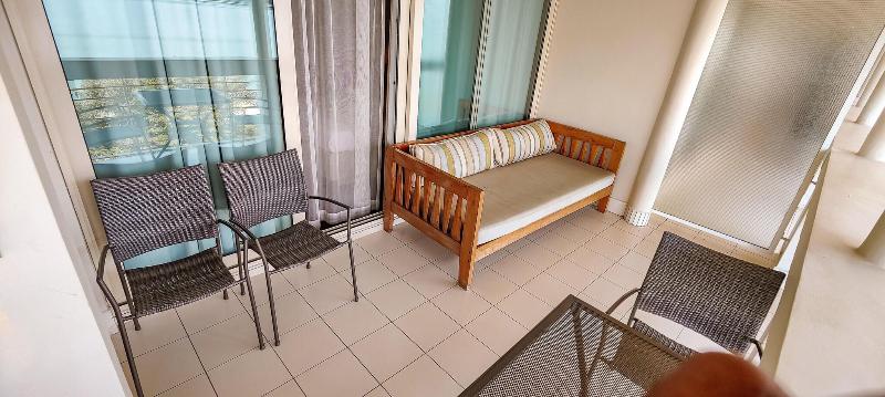 اتاق اجرایی با چشمانداز دریا, Slipway Tanzania