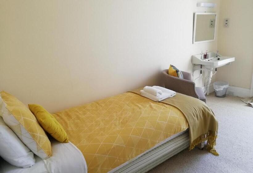 غرفة قياسية فردية, The Ben Sheann