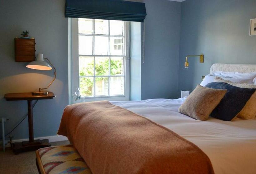 キングサイズベッドのデラックスルーム, The Crown