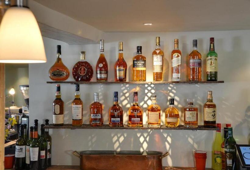 キングサイズベッドのデラックスルーム, The Crown