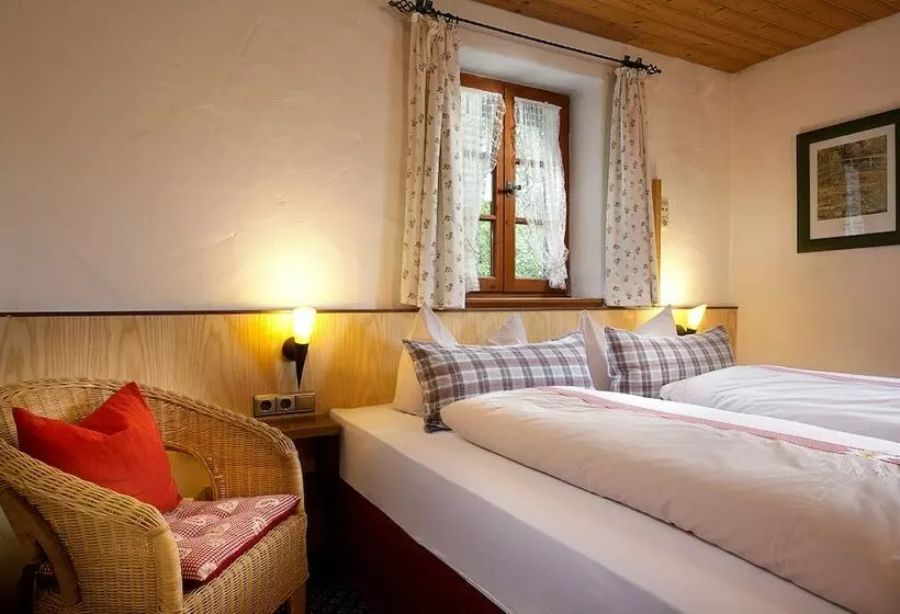 اتاق استاندارد یک نفره, Landhotel Huberhof