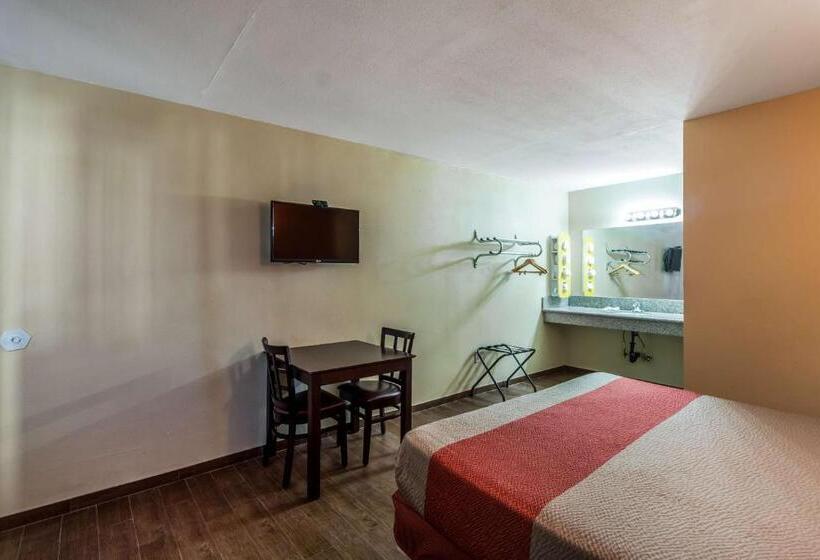 חדר דחוקס עם מיטת קינג, Motel 6blythe, Ca  South