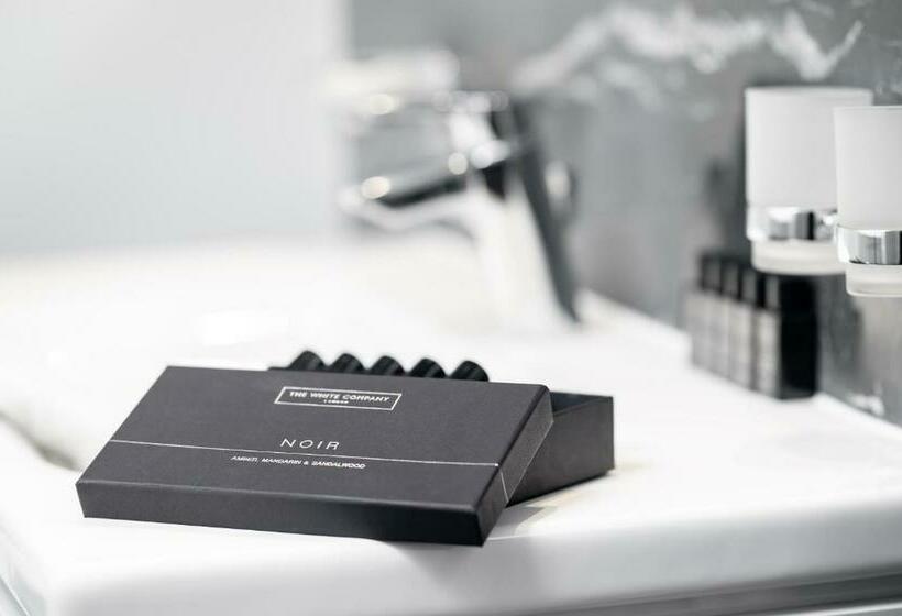 اتاق لوکس, Old Royal Post Hotel By Tkc