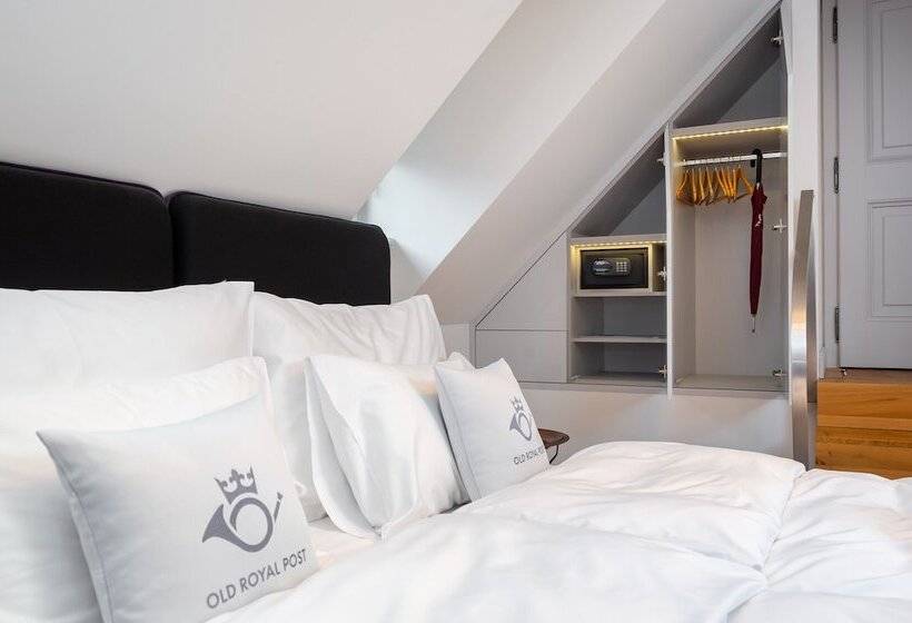 سوئیت جونیور با تراس, Old Royal Post Hotel By Tkc