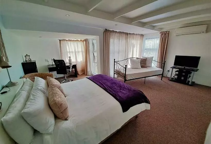 Deluxe-perhehuone, Absolute Bosch Guest House