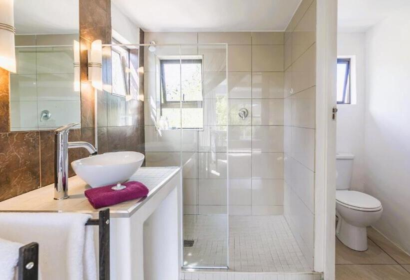 Quarto Familiar Deluxe, Absolute Bosch Guest House