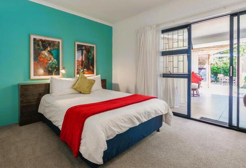 Quarto Estandar Vista Piscina, Absolute Bosch Guest House
