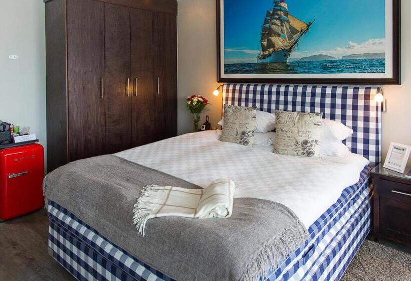 スイート, Head Over Hills