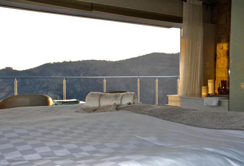 スイート, Head Over Hills