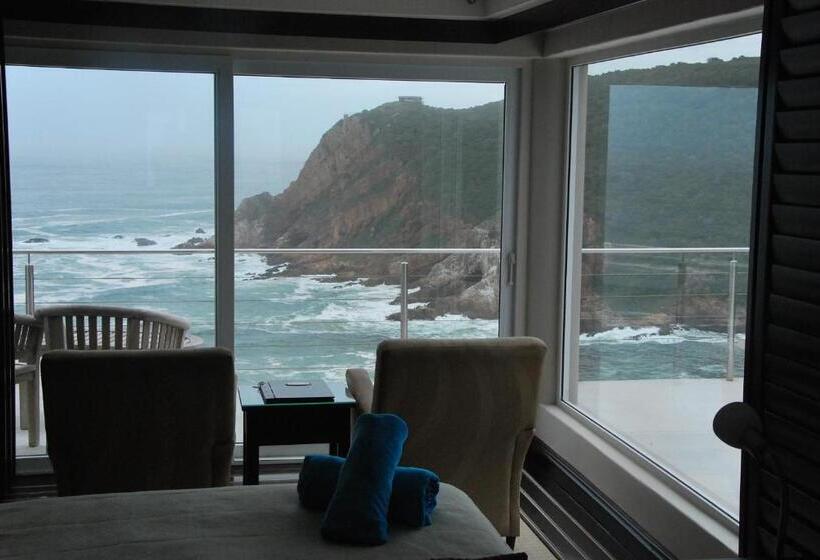 スタンダードルーム, Head Over Hills