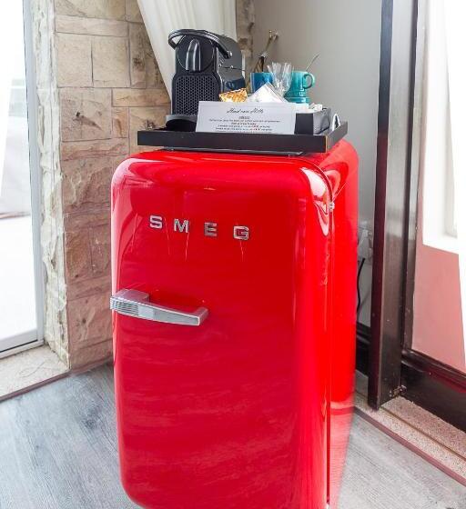 スイート, Head Over Hills