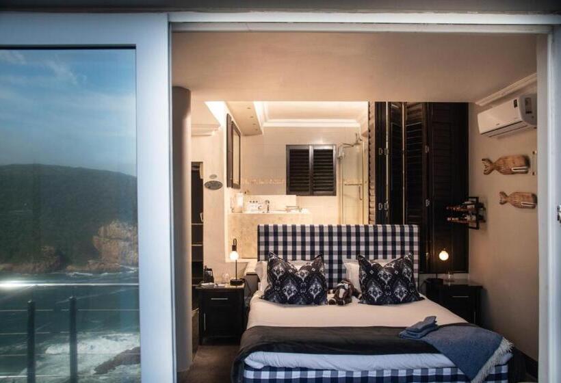 スイート, Head Over Hills