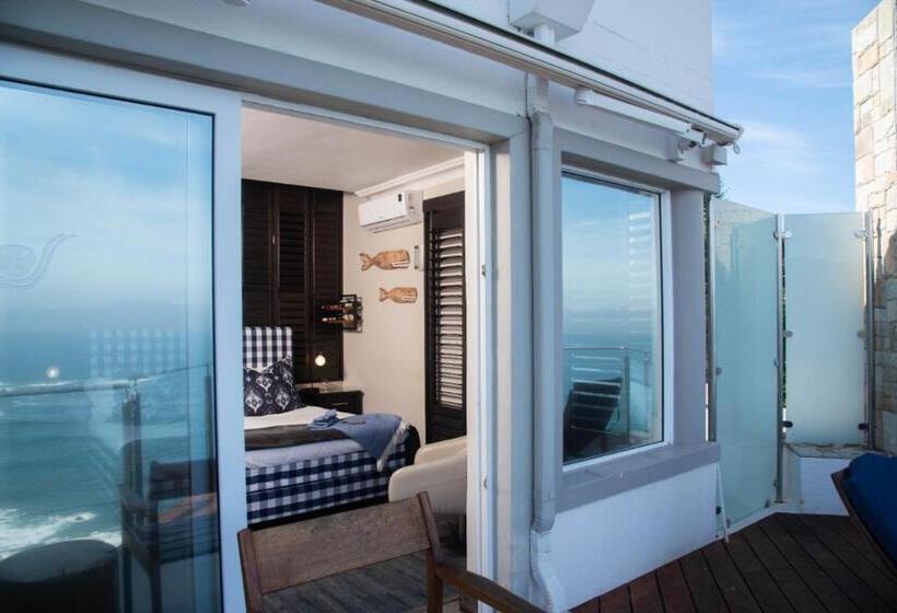 スイート, Head Over Hills