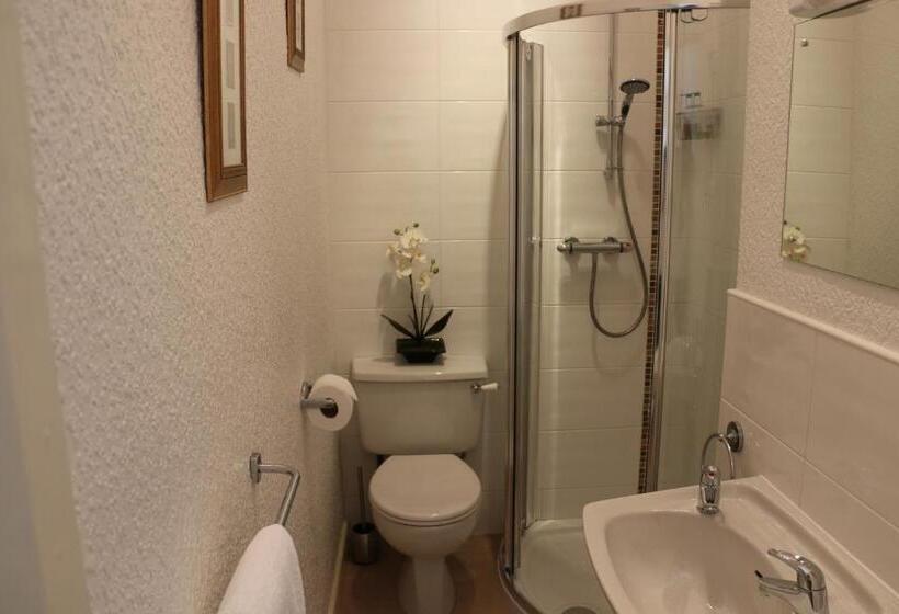 디럭스 룸 킹사이즈 침대, Link House