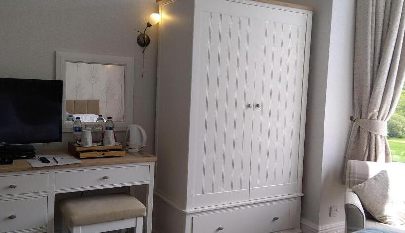 디럭스 룸 킹사이즈 침대, Link House