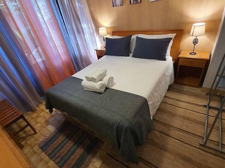 Номер Стандарт, Ocean View Lagos
