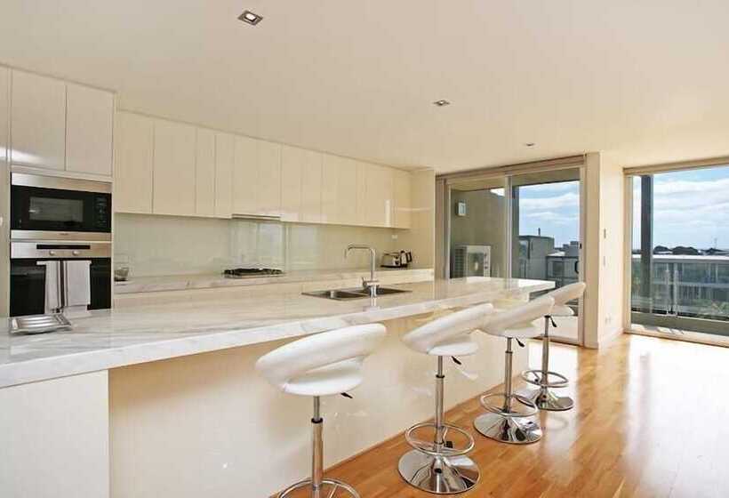 家庭公寓, Beachfront Resort Torquay