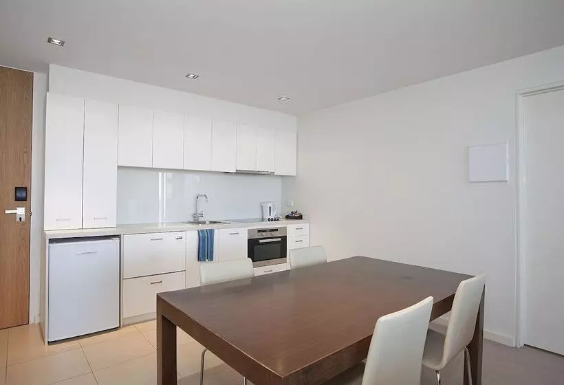 ２ベッドルームデラックスアパートメント, Beachfront Resort Torquay