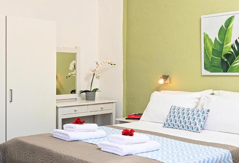 标准工作室, Welcome Apts