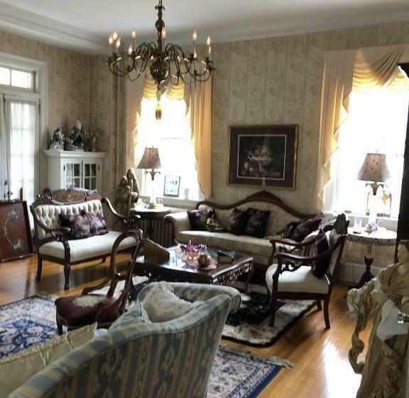 スタンダードルーム, Angies B&b