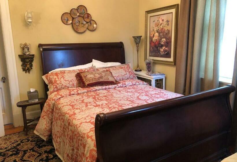 スタンダードルーム, Angies B&b