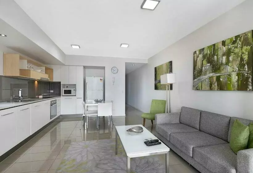 ２ベッドルームアパートメント, Atrio Apartments