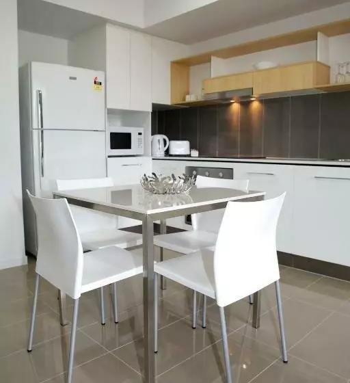 １ベッドルームアパートメント, Atrio Apartments