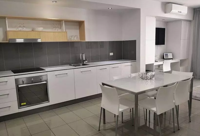 ２ベッドルームアパートメント, Atrio Apartments