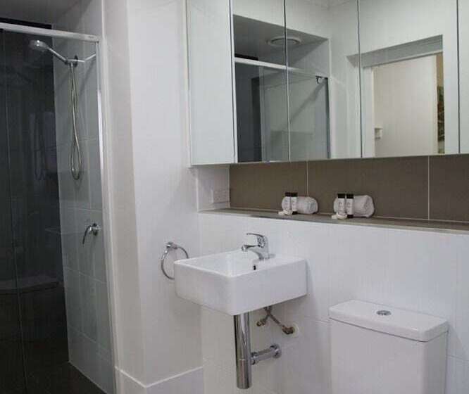 דירת חדר, Atrio Apartments