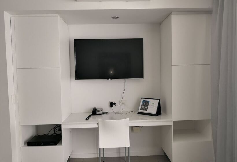 Апартаменты 2 Спальни, Atrio Apartments