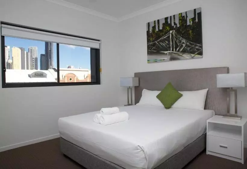 ２ベッドルームデラックスアパートメント, Atrio Apartments