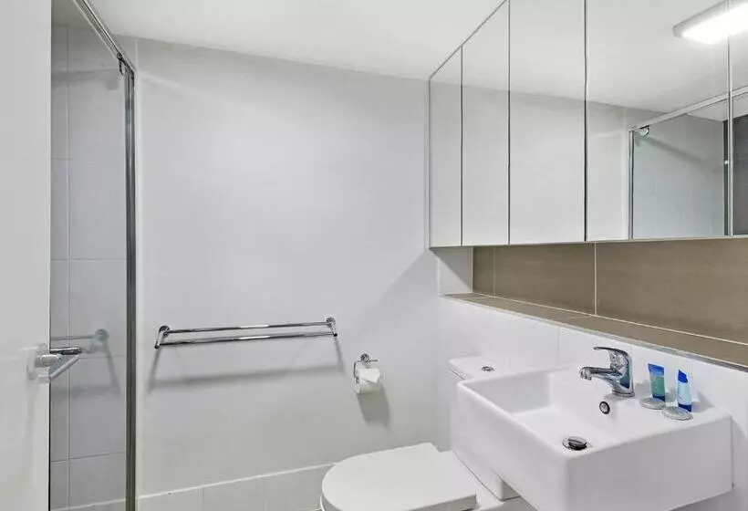 ２ベッドルームデラックスアパートメント, Atrio Apartments