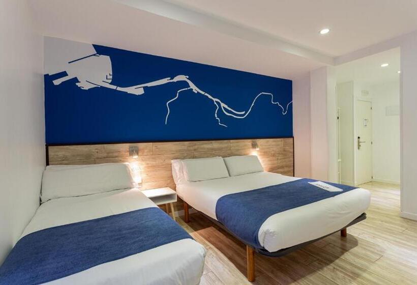 اتاق خانوادگی, Casual Blue