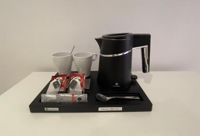 اتاق عادی, Casual Blue