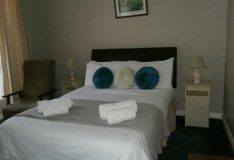 スタンダードルーム, Ilenroy House B&b