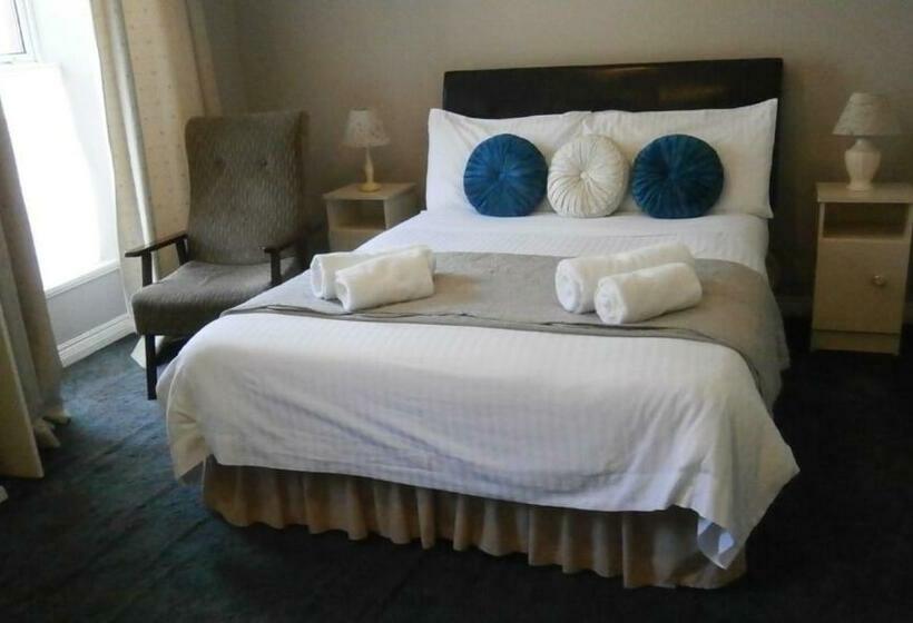 スタンダードルーム, Ilenroy House B&b